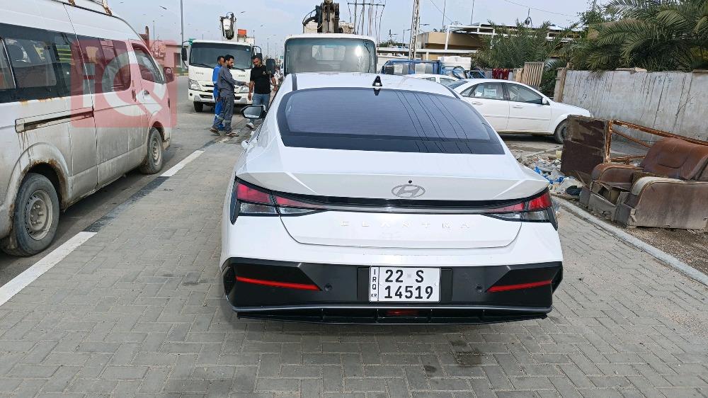 هيونداي النترا